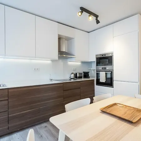 Flh Charming Flat Near Zoo דירה ליסבון