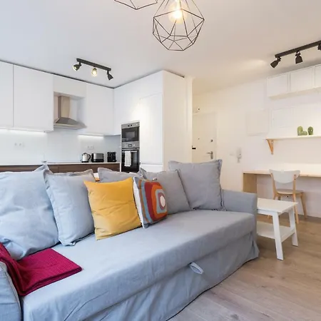 Flh Charming Flat Near Zoo דירה