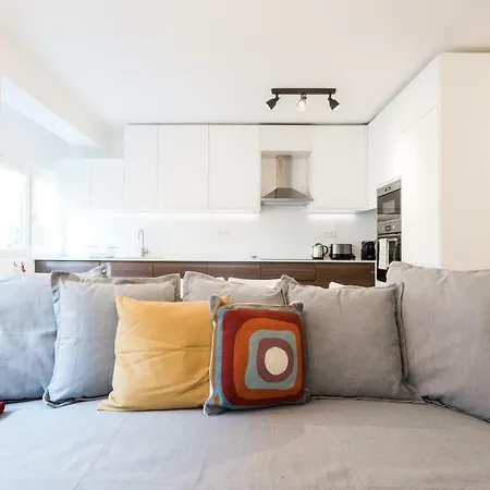 Flh Charming Flat Near Zoo ליסבון